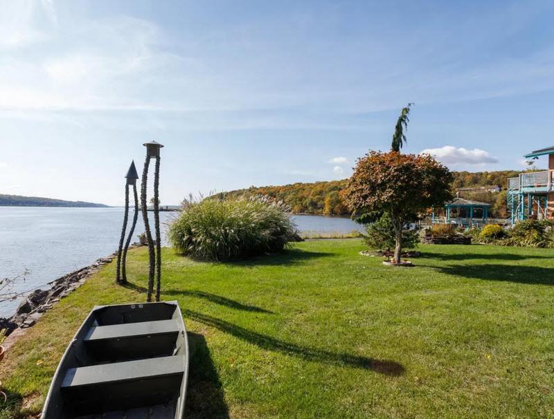 Hudson Riverfront Home Catskill Exterior photo