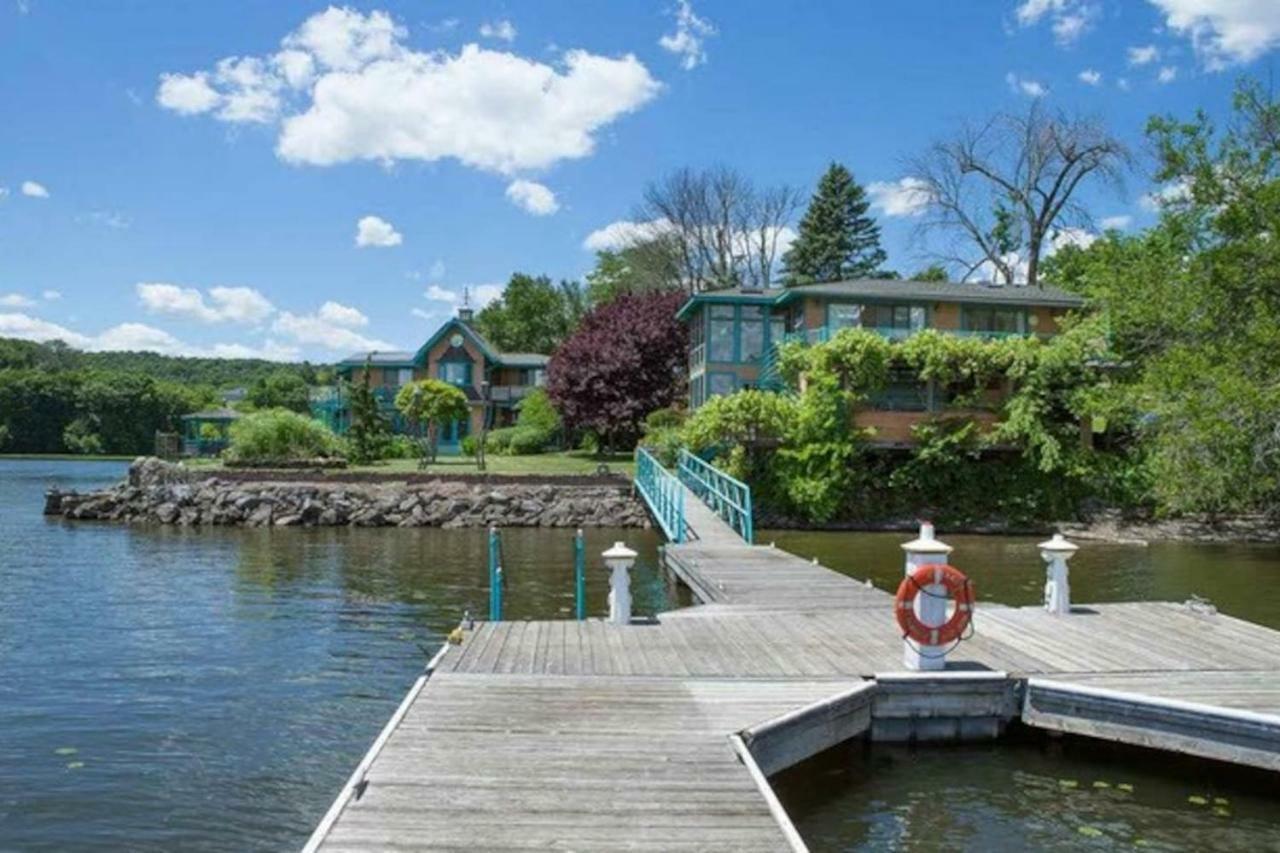 Hudson Riverfront Home Catskill Exterior photo
